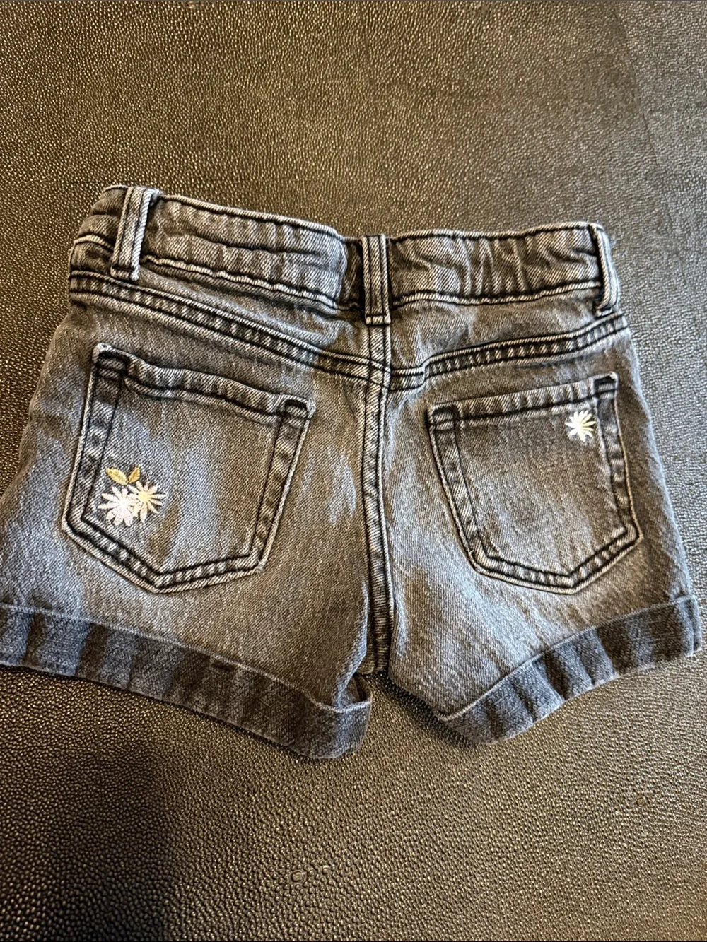 GAP Kids and Cat& Jack Denim Shorts in Blue and gray bundle embroidered size 6